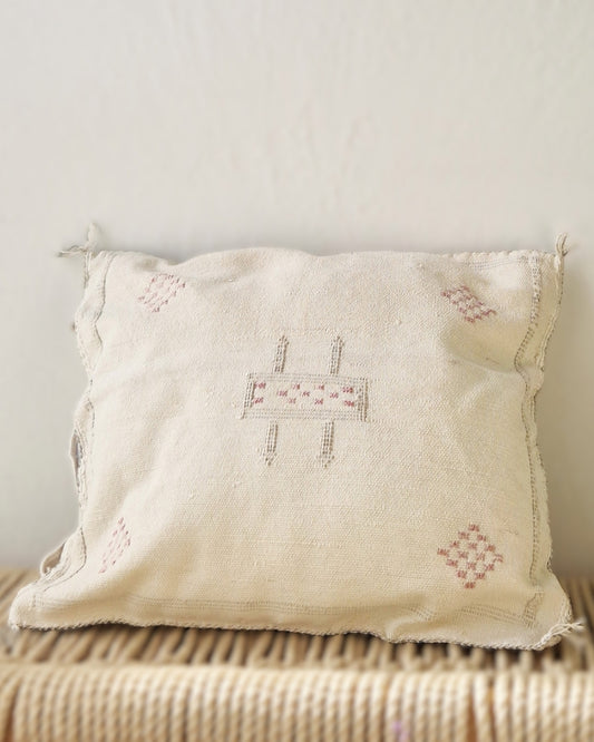 Kuddfodral Kaktussilke Sabra Warda – Vit