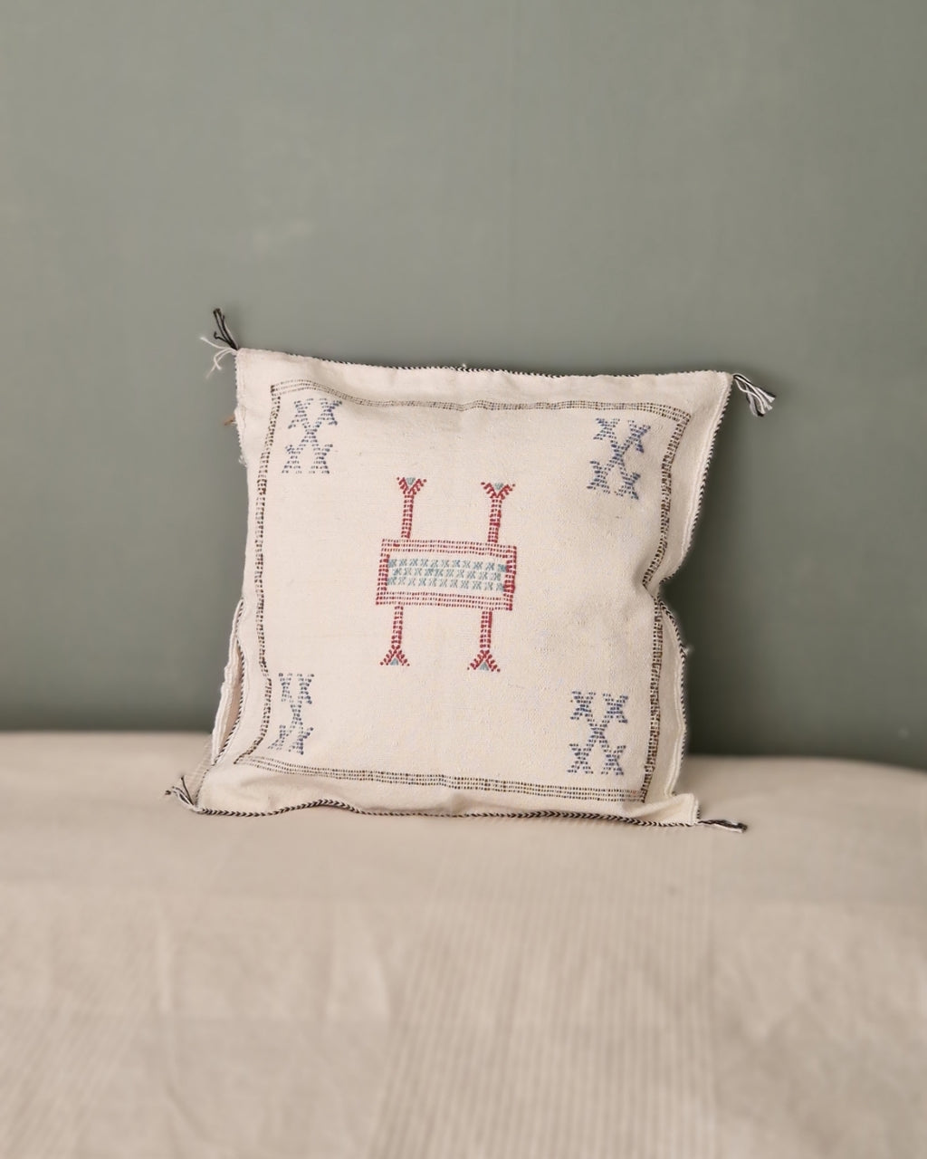 Kuddfodral Kaktussilke Sabra Basma – vit