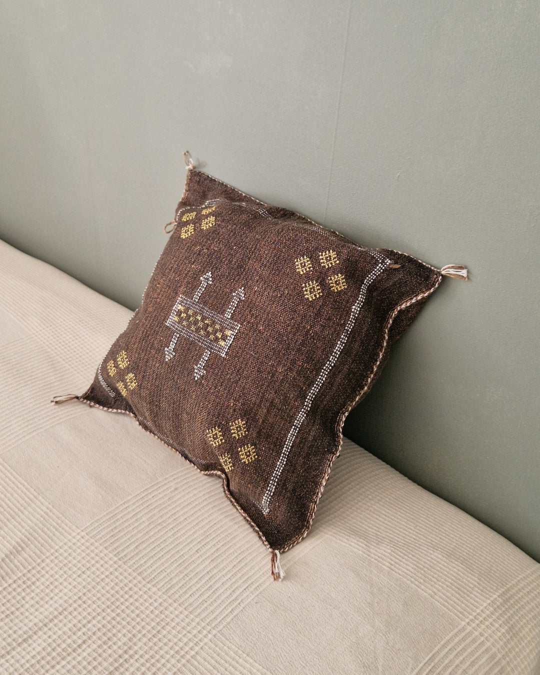 Kuddfodral Kaktussilke Sabra Loubna – Brun