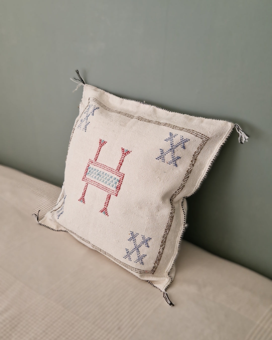 Kuddfodral Kaktussilke Sabra Basma – vit