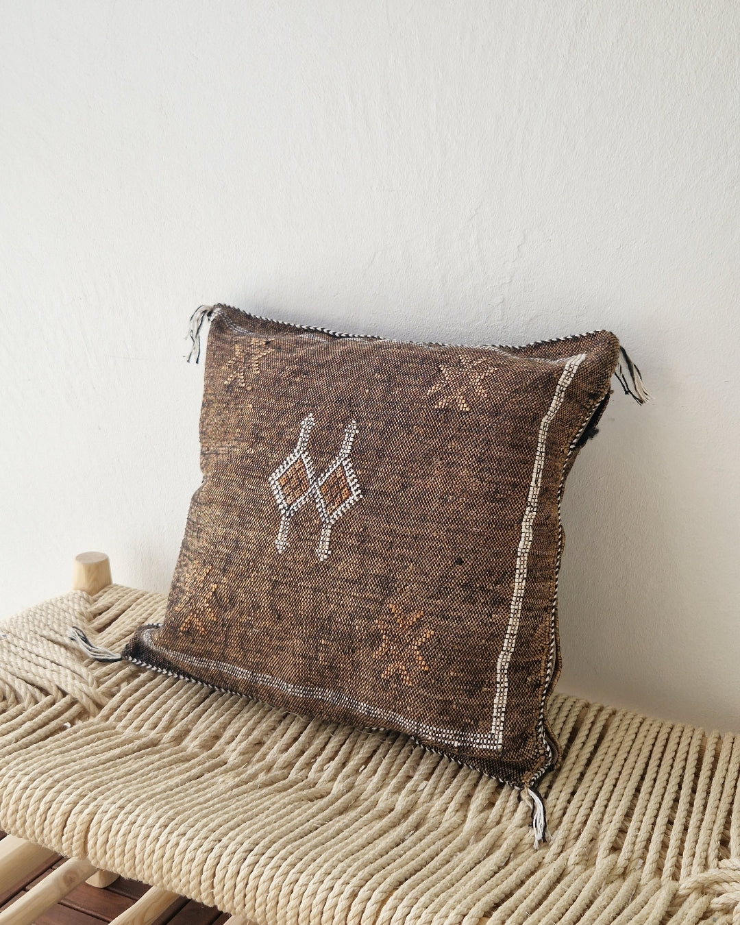 Kuddfodral Kaktussilke Sabra Sabah – Brun