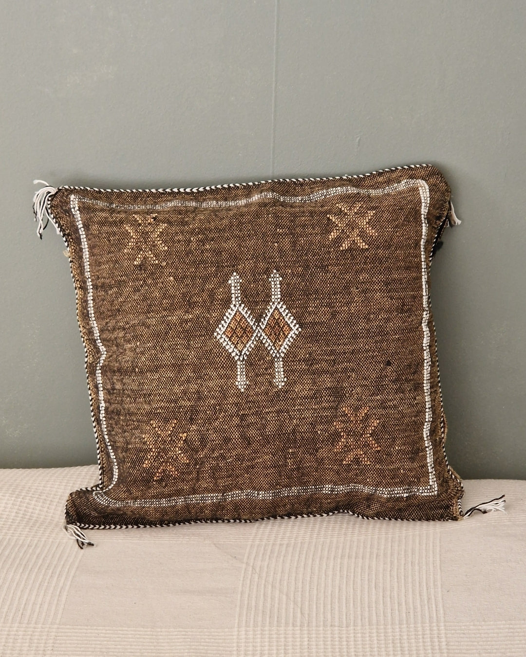 Kuddfodral Kaktussilke Sabra Sabah – Brun