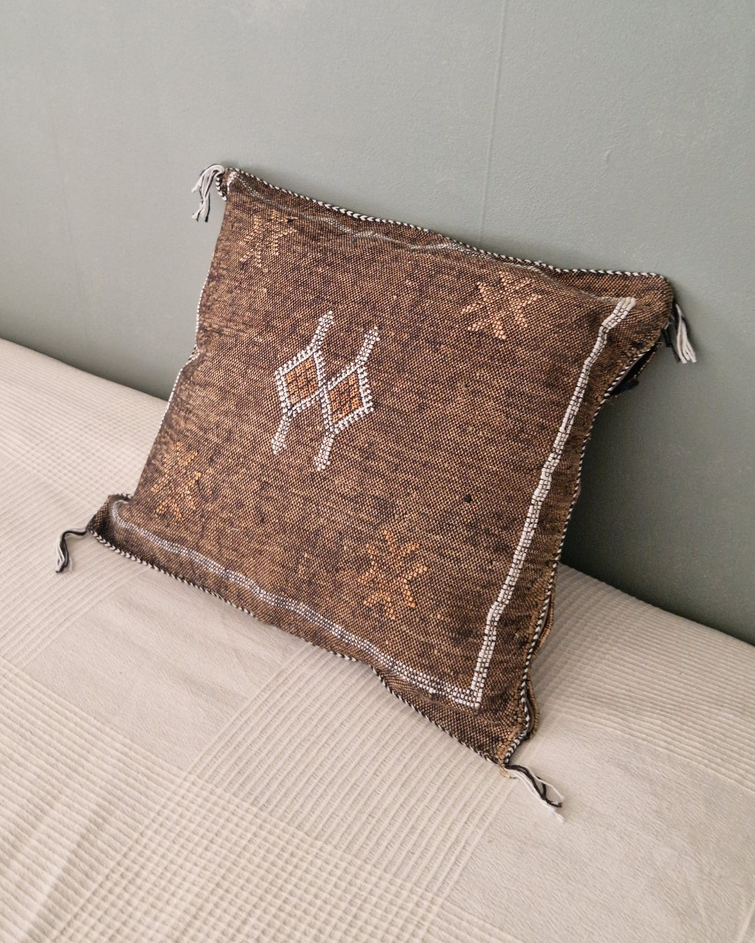 Kuddfodral Kaktussilke Sabra Sabah – Brun